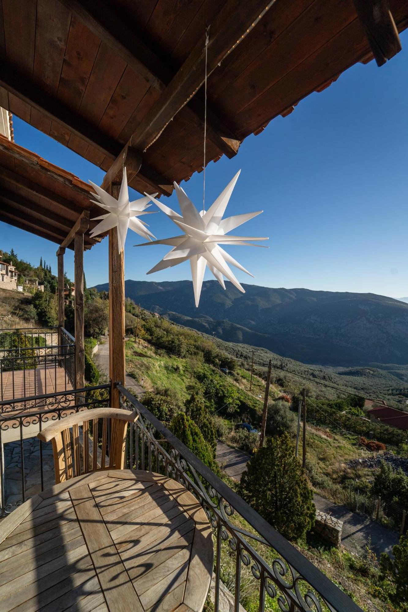 Rock Dandy Deluxe Chalet In Arachova - Delphi, Sauna, Prv Parking, Amazing View Экстерьер фото