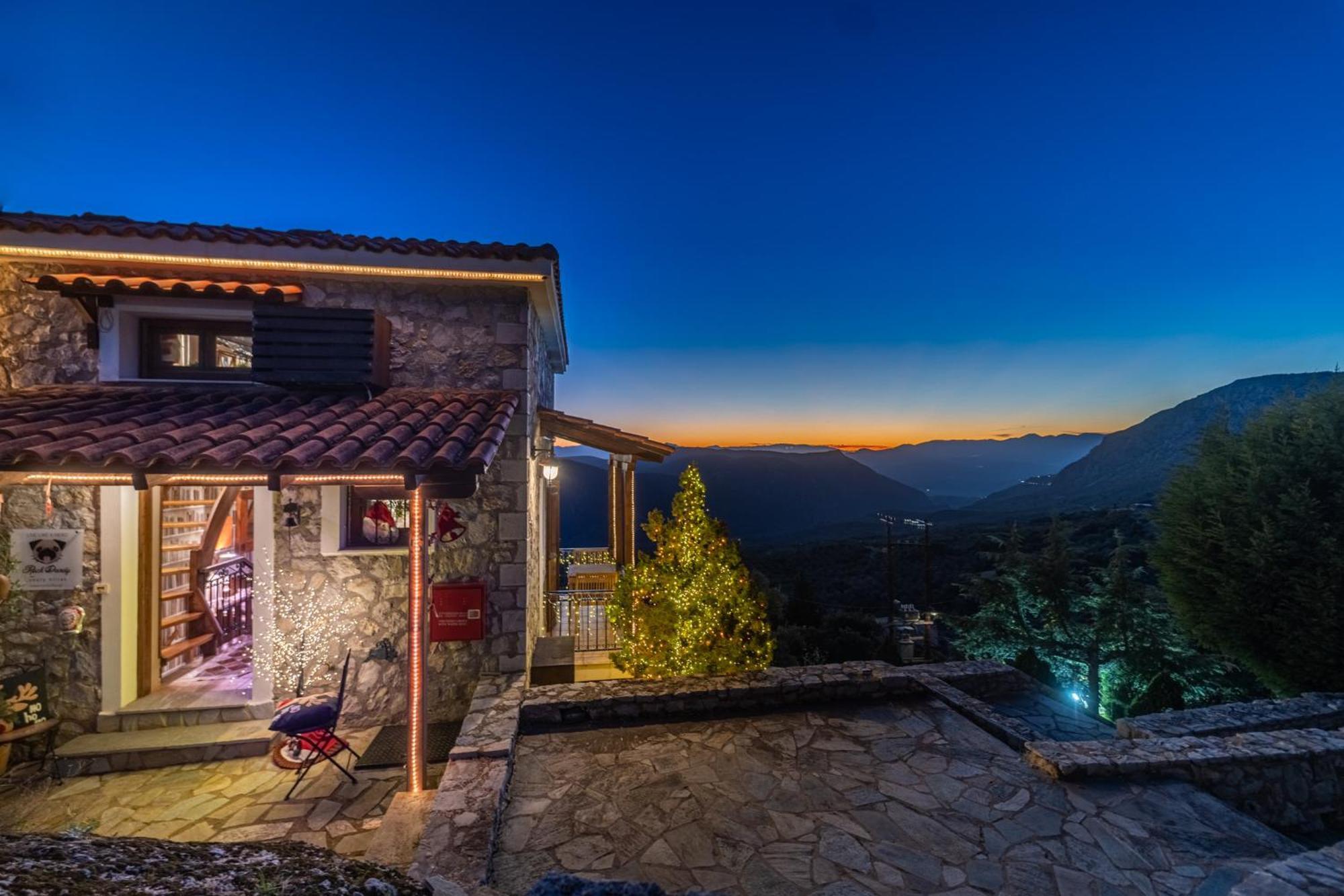 Rock Dandy Deluxe Chalet In Arachova - Delphi, Sauna, Prv Parking, Amazing View Экстерьер фото