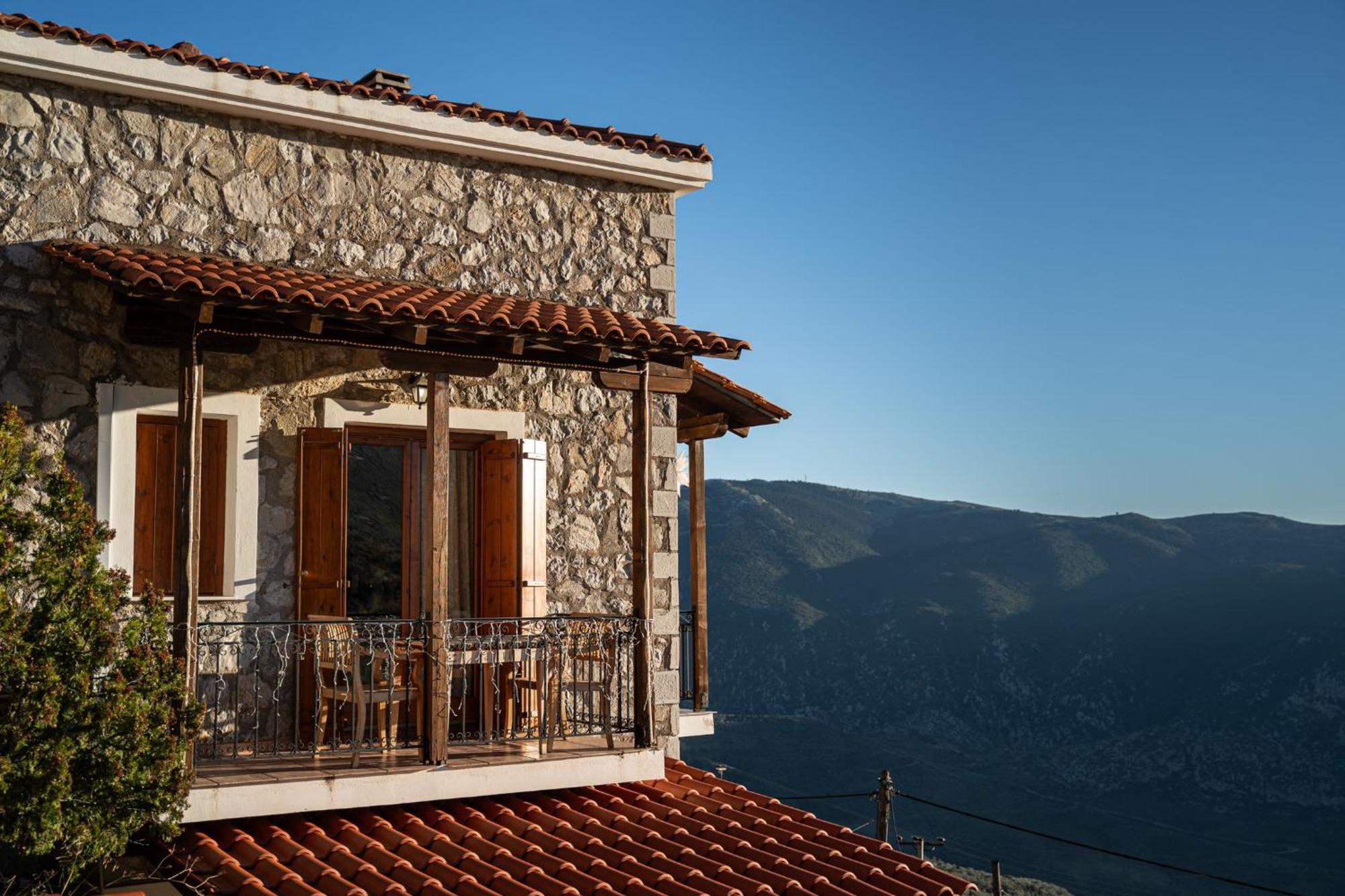 Rock Dandy Deluxe Chalet In Arachova - Delphi, Sauna, Prv Parking, Amazing View Экстерьер фото